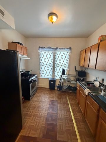 7316 S Lowe Avenue, Chicago, IL 60621