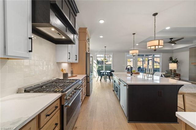 1335 Maple Chase Lane, Winston-salem, NC 27106