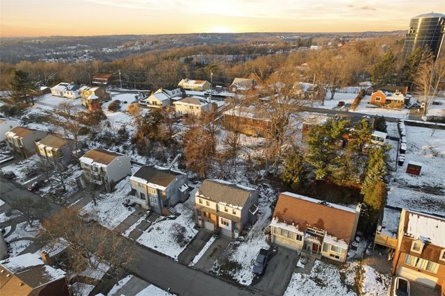 14 Bethany Dr A, Shaler, PA 15215