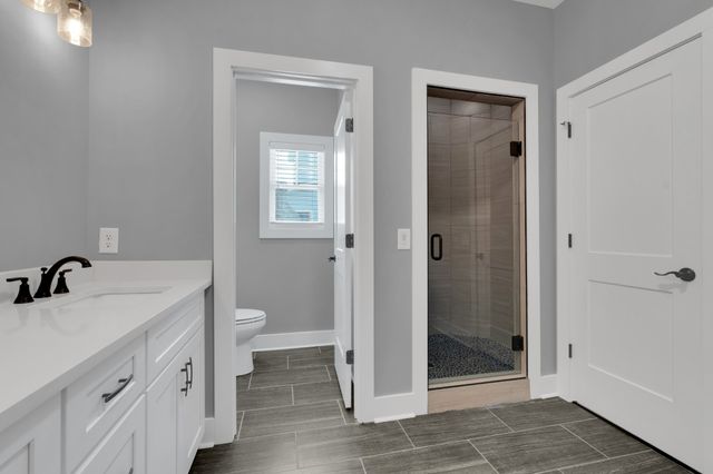 203 Campfire Ct, Winchester, TN 37398