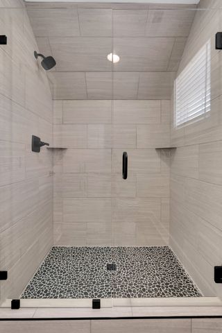 203 Campfire Ct, Winchester, TN 37398