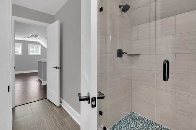 203 Campfire Ct, Winchester, TN 37398