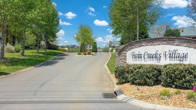 203 Campfire Ct, Winchester, TN 37398