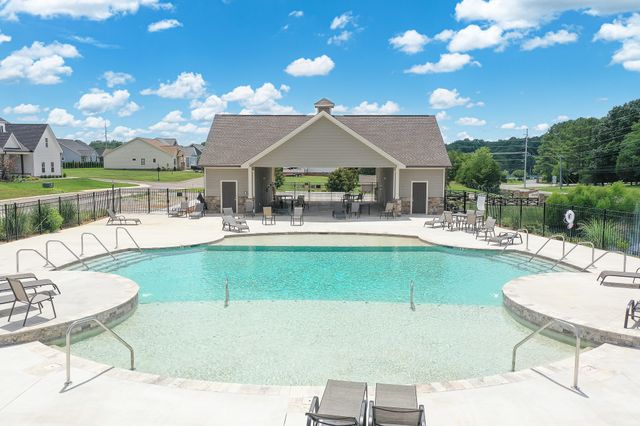 203 Campfire Ct, Winchester, TN 37398