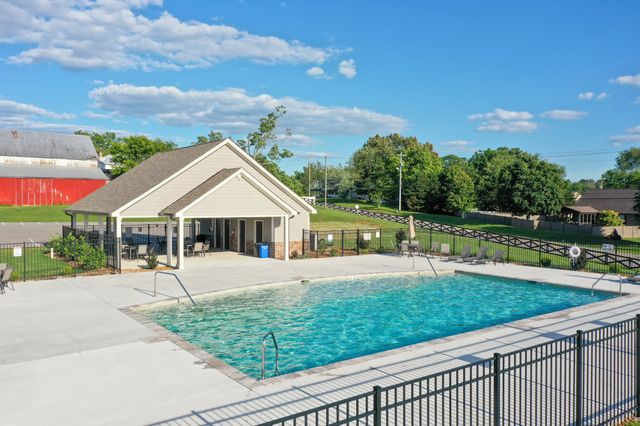 203 Campfire Ct, Winchester, TN 37398