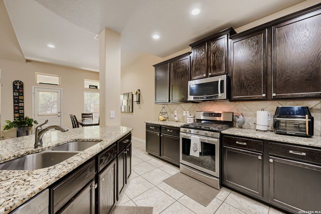 12519 PONDER RNCH, San Antonio, TX 78245