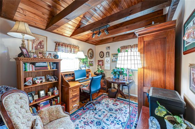 19 Harvard Road, Shoreham, NY 11786