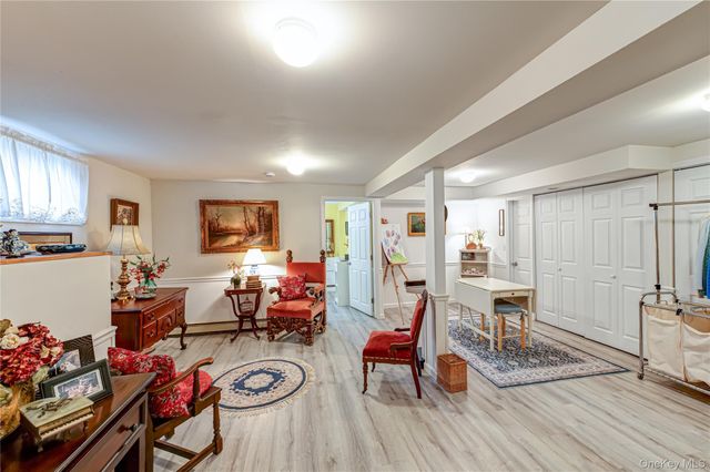 19 Harvard Road, Shoreham, NY 11786