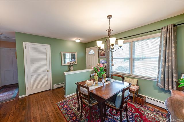 19 Harvard Road, Shoreham, NY 11786