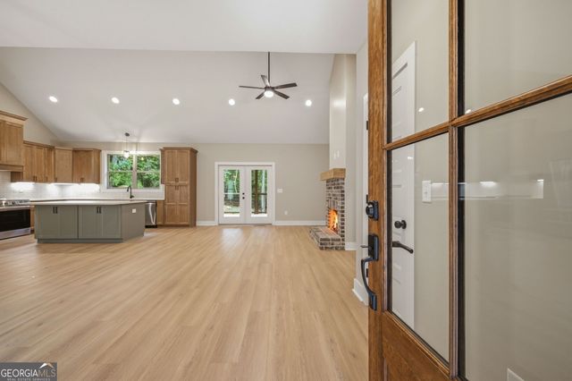 238 Singing Hills Drive, Clarkesville, GA 30523