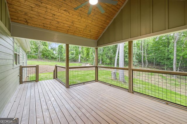 238 Singing Hills Drive, Clarkesville, GA 30523