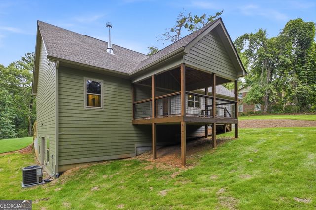 238 Singing Hills Drive, Clarkesville, GA 30523