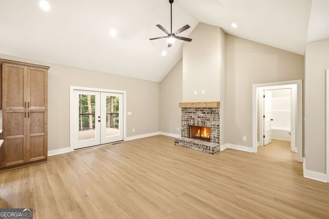 238 Singing Hills Drive, Clarkesville, GA 30523