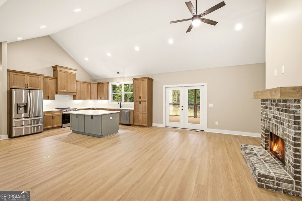 238 Singing Hills Drive, Clarkesville, GA 30523 — photo 3