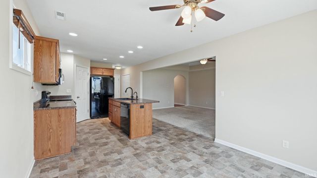 9815 Chadwick Lane, Fort Wayne, IN 46818