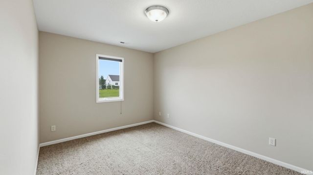 9815 Chadwick Lane, Fort Wayne, IN 46818