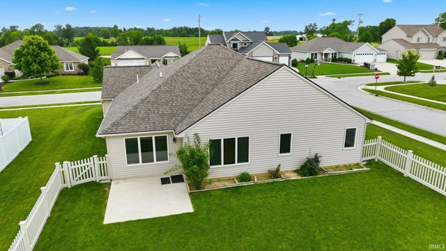 9815 Chadwick Lane, Fort Wayne, IN 46818