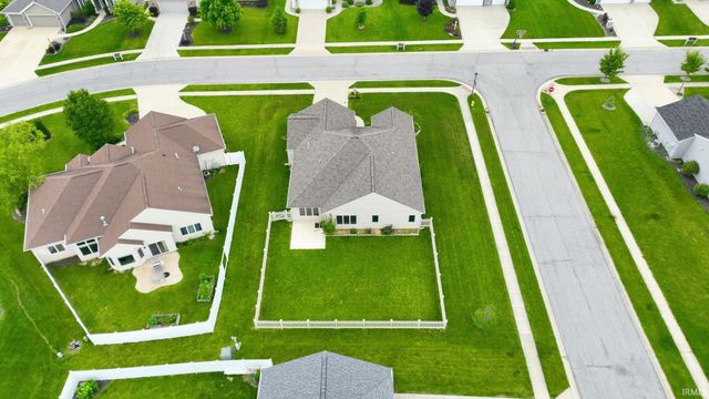 9815 Chadwick Lane, Fort Wayne, IN 46818