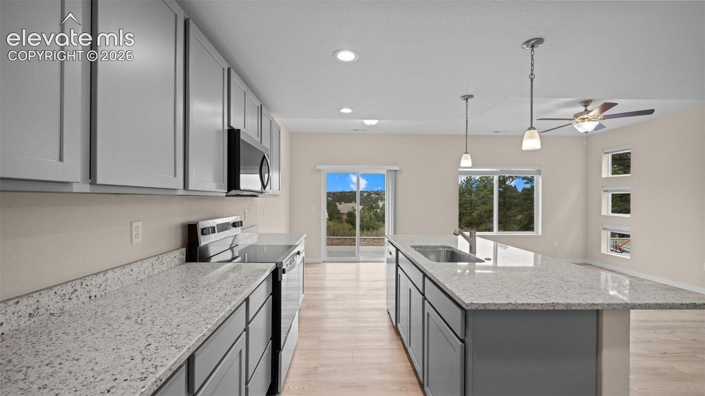 1940 Dawkins View, Colorado Springs, CO 80910 — photo 3