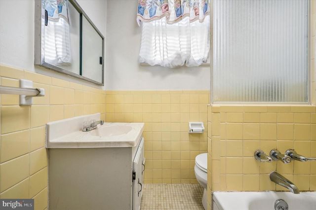 3272 ARAMINGO AVE, Philadelphia, PA 19134