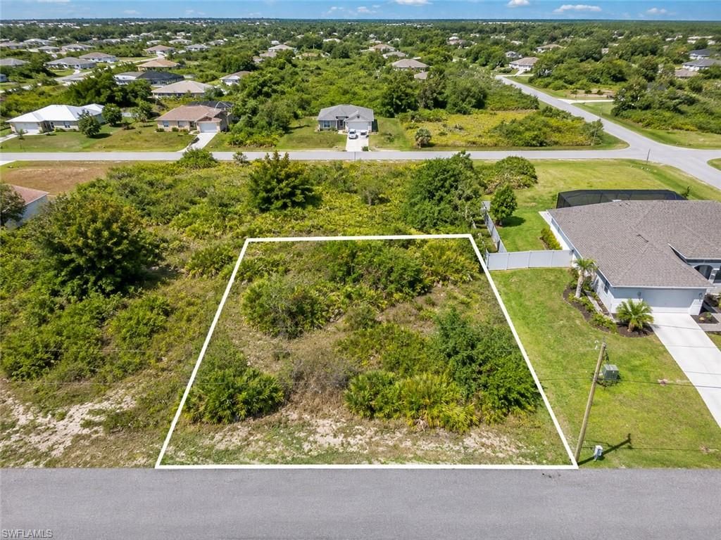 3114 24th ST SW, LEHIGH ACRES, FL 33976 — photo 2