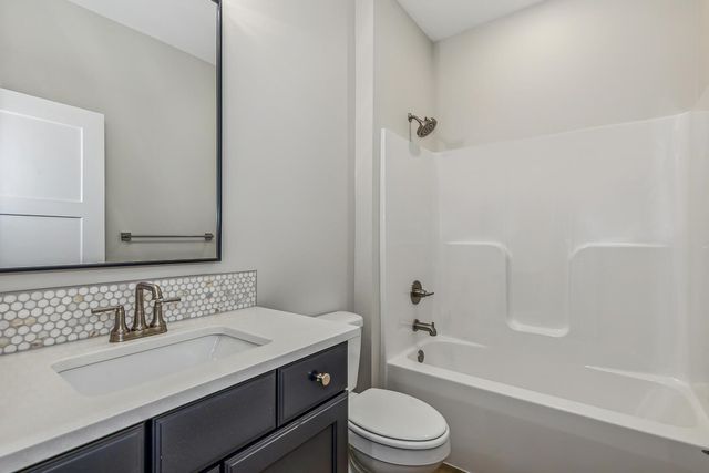 322 W Pepper Tree Rd, Andover, KS 67002