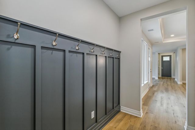 322 W Pepper Tree Rd, Andover, KS 67002