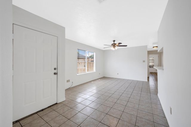 308 Willowick Street, Tomball, TX 77375
