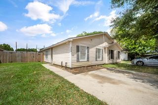 308 Willowick Street, Tomball, TX 77375