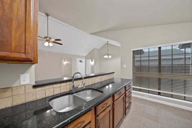 6080 Dooley Drive, The Colony, TX 75056