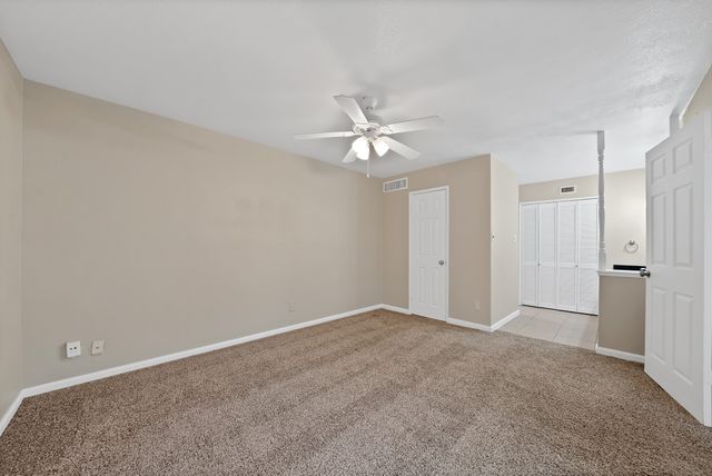 6080 Dooley Drive, The Colony, TX 75056