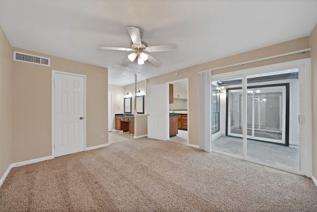 6080 Dooley Drive, The Colony, TX 75056