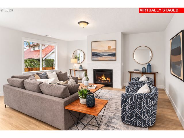 2555 Bourbon St, Forest Grove, OR 97116