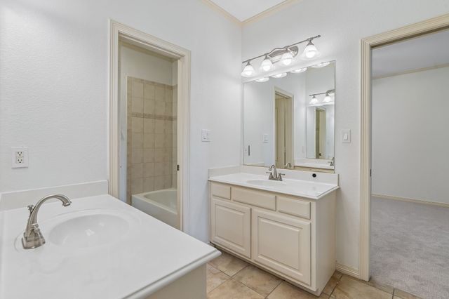 6805 Columbine Way, Plano, TX 75093