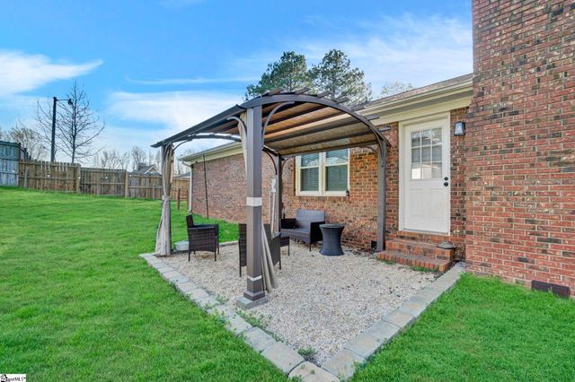 123 Churchill Avenue, Moore, SC 29369