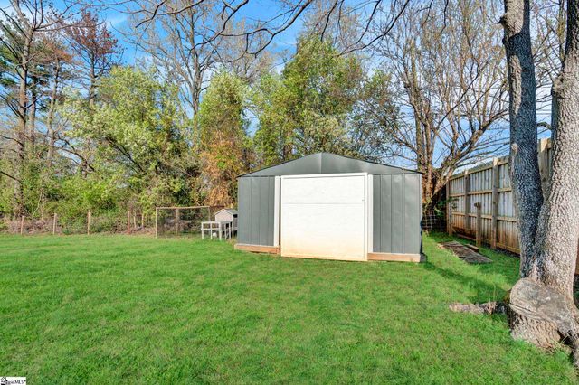 123 Churchill Avenue, Moore, SC 29369