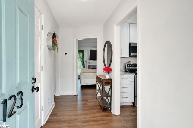 123 Churchill Avenue, Moore, SC 29369