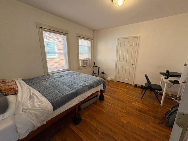 55 Elm St 1, Cambridge, MA 02139