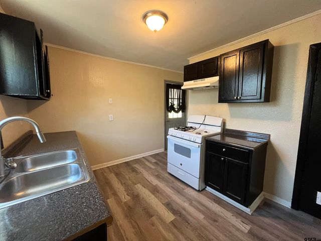 3312 Luberta, Tyler, TX 75702