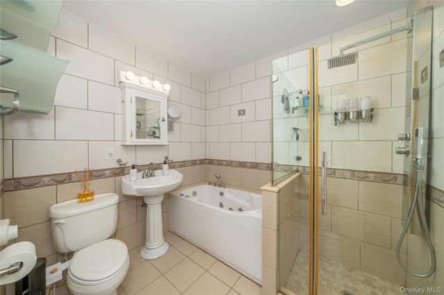 3816 Waldo Avenue 3A, Bronx, NY 10463