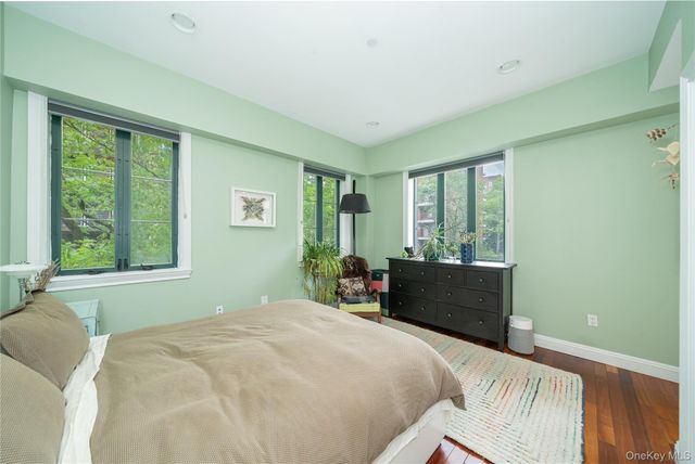 3816 Waldo Avenue 3A, Bronx, NY 10463