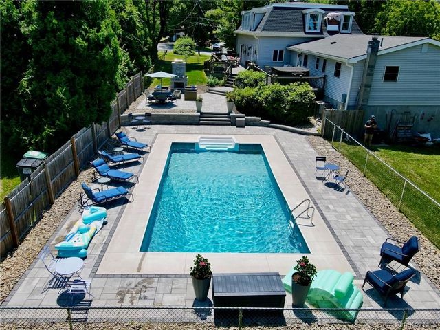 9 Echo Lane, Newburgh, NY 12550