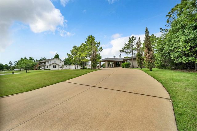 6601 Avondale Drive, Nichols Hills, OK 73116