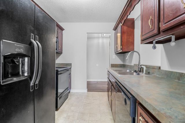 3809 Man O War Blvd, Clarksville, TN 37042