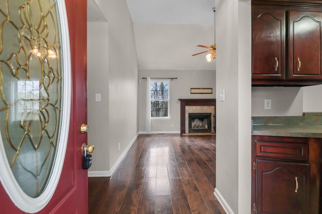 3809 Man O War Blvd, Clarksville, TN 37042