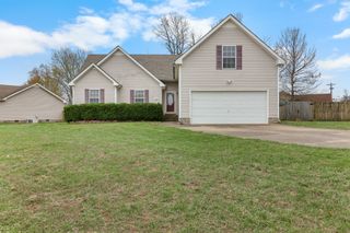 3809 Man O War Blvd, Clarksville, TN 37042