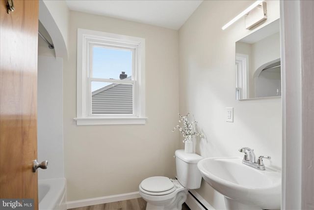 216 N PITT ST, Manheim, PA 17545