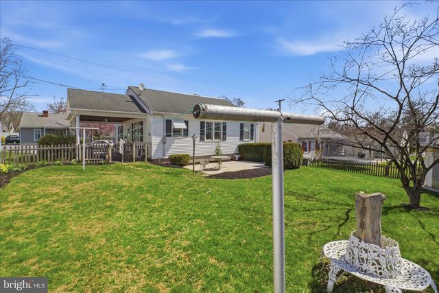 216 N PITT ST, Manheim, PA 17545