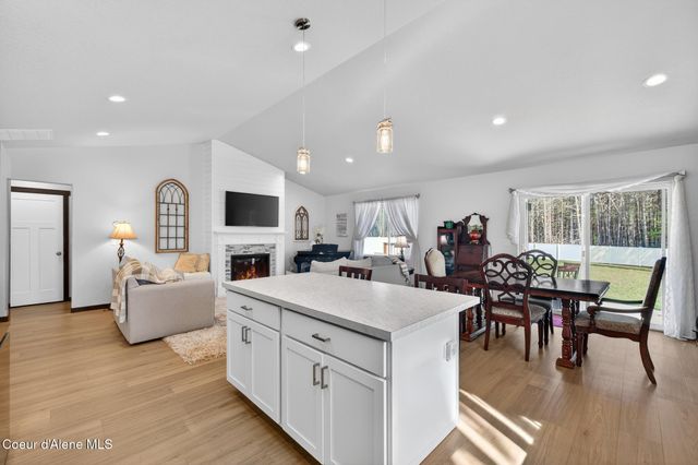 30974 N Alice CT, Athol, ID 83801