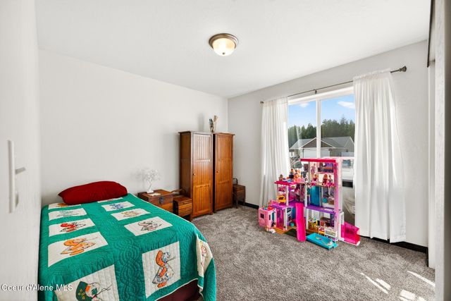 30974 N Alice CT, Athol, ID 83801